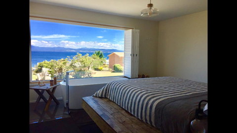 Couples Getaway On Bruny Island - Tourism Adelaide 25