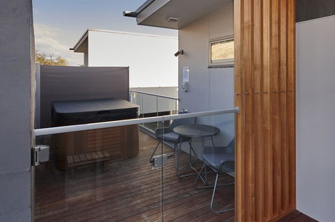 Rosevears Riverview Hotel - Tourism Adelaide 11