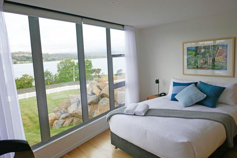 Rosevears Riverview Hotel - Tourism Adelaide 6