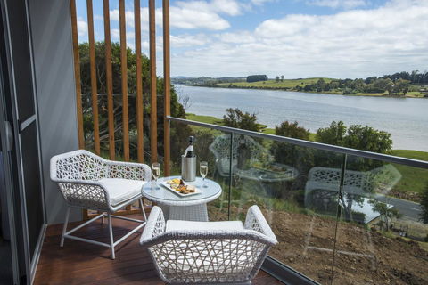 Rosevears Riverview Hotel - Tourism Adelaide 0