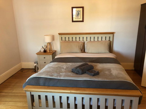 Riverbank Villa - Tourism Adelaide 1