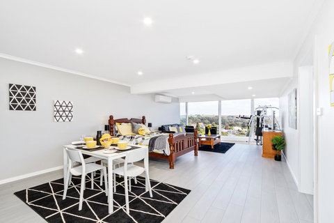 Views Forever - Devonport - Tourism Adelaide 4