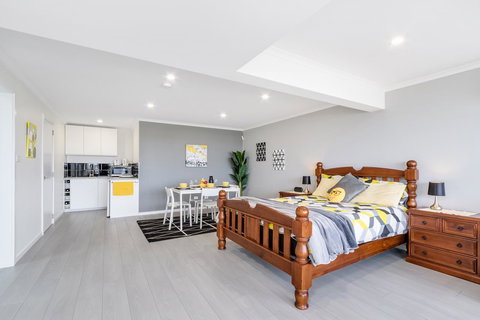 Views Forever - Devonport - Tourism Adelaide 6