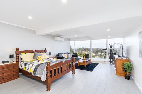 Views Forever - Devonport - Tourism Adelaide 2