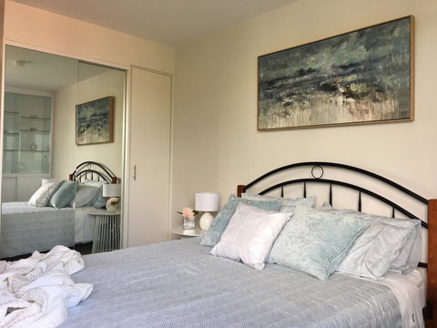 Hobart Inner City Apartment - Tourism Adelaide 6