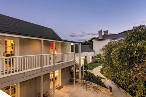 Prospect Country House & Restaurant - Tourism Adelaide 28