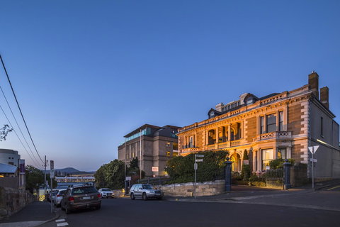 Lenna Of Hobart - Tourism Adelaide 21