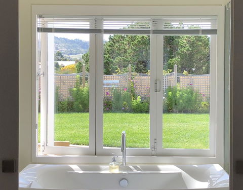 Richmond Bridge Accommodation â€œTwo The Bridgeâ€ - Tourism Adelaide 13