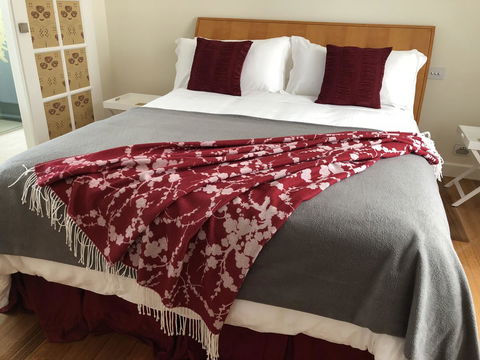 Richmond Bridge Accommodation â€œTwo The Bridgeâ€ - Tourism Adelaide 2