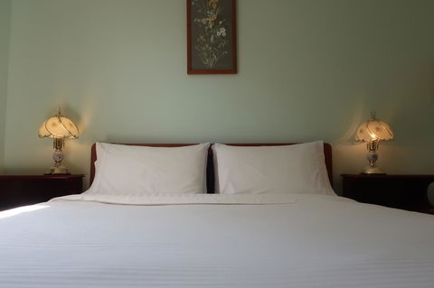 Cherry Top Farmstay - Boutique Eco Village - Tourism Adelaide 13
