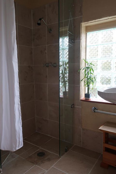 Cherry Top Farmstay - Boutique Eco Village - Tourism Adelaide 0