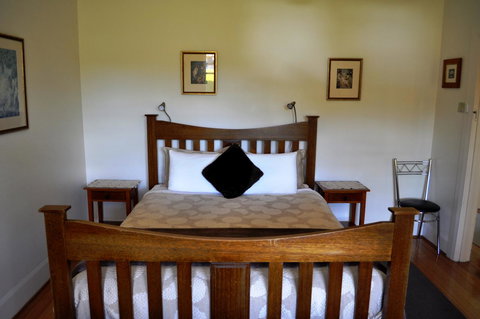 Belton Apartments-Hedge Cottage - Tourism Adelaide 23