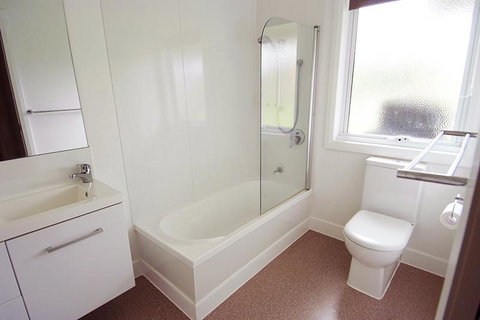 Pinestumps Holiday Home - Tourism Adelaide 8