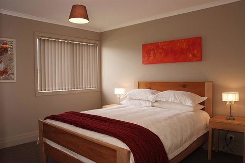 Pinestumps Holiday Home - Tourism Adelaide 4