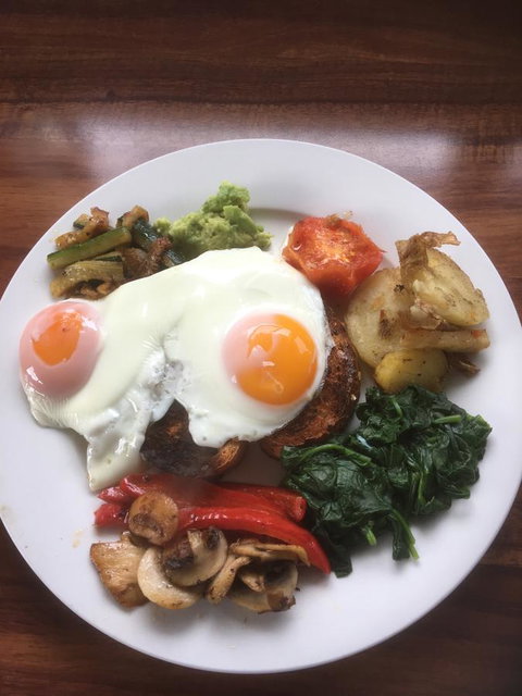 House On The Hill Bed And Breakfast - Tourism Adelaide 11