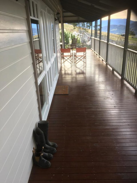 House On The Hill Bed And Breakfast - Tourism Adelaide 3