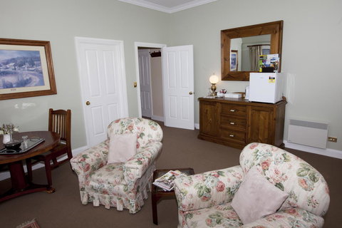 House On The Hill Bed And Breakfast - Tourism Adelaide 37