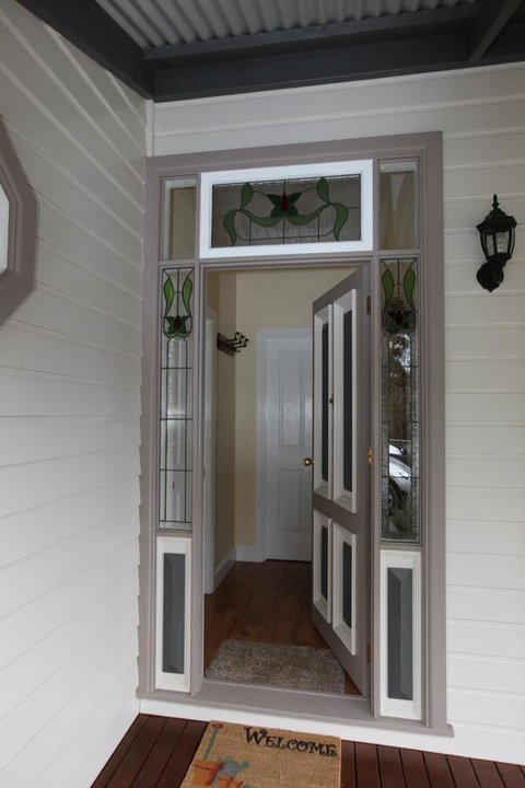 House On The Hill Bed And Breakfast - Tourism Adelaide 4