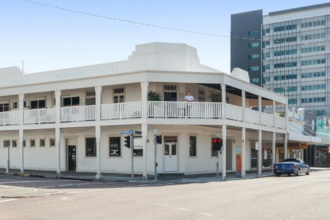 Newmarket Hotel - Tourism Adelaide 2