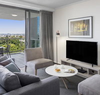 Oaks Brisbane on Margaret Suites - Tourism Adelaide