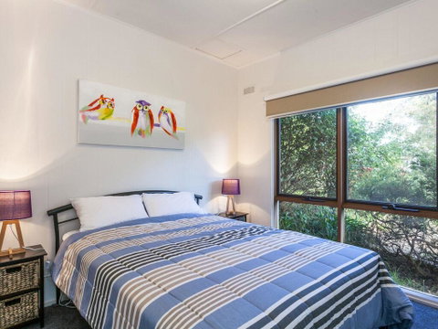 OCEANS 12 - ANGLESEA - Tourism Adelaide 1