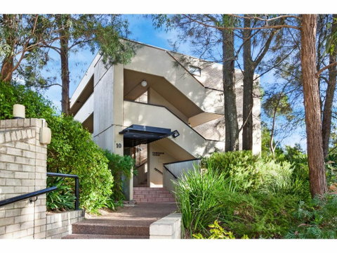 PANAMA-hosted By:L'Abode Accommodation - Tourism Adelaide 1