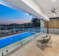 Panoramic Views Villa Birdwood Terrace 4 Bedroms - Toowong - Tourism Adelaide