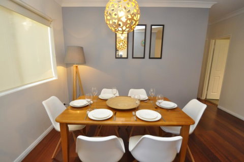 Parramatta Self-Contained Two-Bedroom Apartment (4LEN) - Tourism Adelaide 2