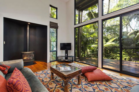 Pethers Rainforest Retreat - Tourism Adelaide 0