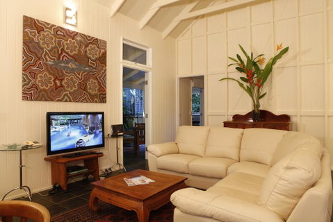 Port Douglas Cottage & Lodge - Tourism Adelaide 2