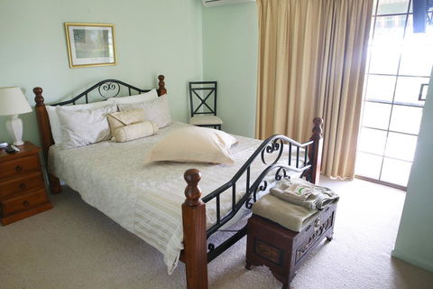 Porters Plainland Lockyer Valley B&B - Tourism Adelaide 2