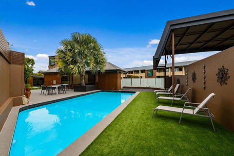 Quality Hotel City Centre - Tourism Adelaide 0