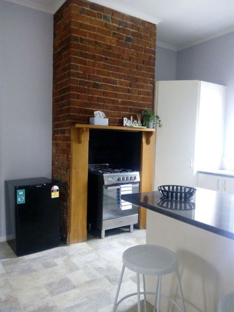 Quartz Cottage Geelong - Tourism Adelaide 3