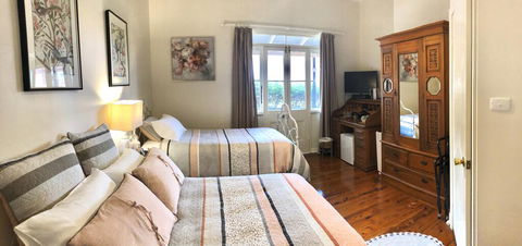 QUILTY HOUSE (Formerly Beethovens) - Tourism Adelaide 1