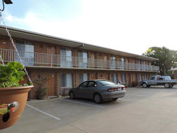 Book Red Cliffs Accommodation Tourism Adelaide Tourism Adelaide