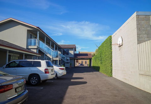 Redwood Manor Motel Apartments - Tourism Adelaide 2