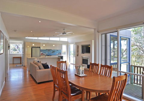 SCARBOROUGH SERENITY - Tourism Adelaide 1