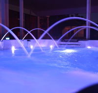 Semaphore Sea Breeze - Family Beach-Heated Pool Holiday - Tourism Adelaide