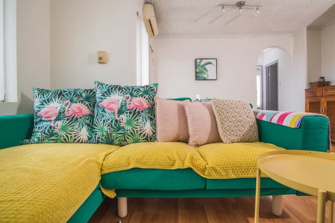 SIMPLE COMFORT! 2bed1bath Unit In Meadowbank - Tourism Adelaide 3