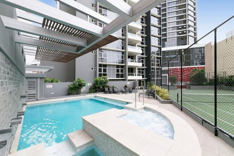 SK2 - 3BR With Pool Gym Steam Room In Story Bridge - Tourism Adelaide 1