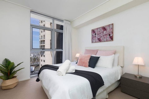 SK2 - 3BR With Pool Gym Steam Room In Story Bridge - Tourism Adelaide 0
