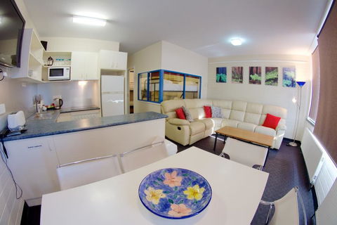 Snow Ski Apartments 20 - Tourism Adelaide 0