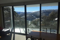 Snow Ski Apartments 22