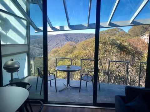 Snow Ski Apartments 33 - Tourism Adelaide 1