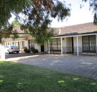 Southern Comfort Motor Inn