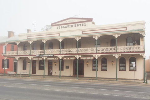 Southern Railway Hotel - Tourism Adelaide 1