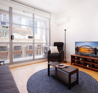 Spacious and Bright Studio in the Middle of Town - Tourism Adelaide
