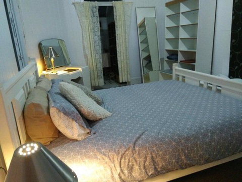 Spacious Apartment - Tourism Adelaide 1