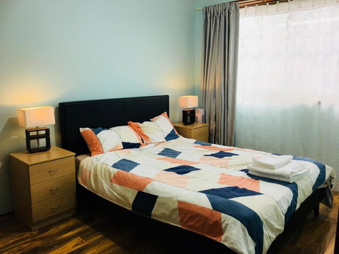 Spacious Townhouse In Wollongong - Tourism Adelaide 0