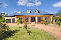 Book Bowral Accommodation Vacations Tourism Adelaide Tourism Adelaide